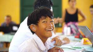 Amplifon en mission au Cambodge pour aider les enfants